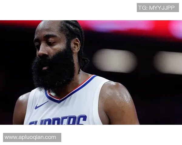 火箭惊险击败小牛,哈登再次砍下50+得分 火箭惊险击败小牛,哈登再次砍下50+得分